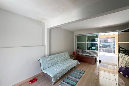 Casa à venda com 117m², 3 quartos e 2 vagasEntrada 