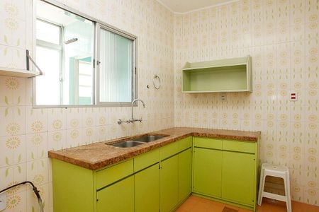 Apartamento para alugar com 118m², 3 quartos e sem vagaCozinha