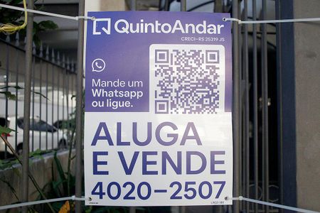 Apartamento para alugar com 118m², 3 quartos e sem vagaPlaquinha