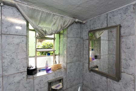 Casa para alugar com 200m², 3 quartos e 4 vagasCasa 1 - Banheiro 2