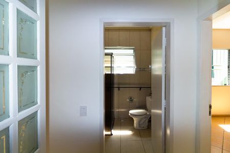 Casa para alugar com 240m², 3 quartos e 6 vagasBanheiro