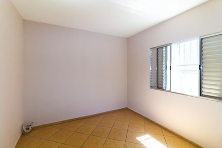Quarto 2 de casa para alugar com 3 quartos, 240m² em Jardim Guairaca, São Paulo