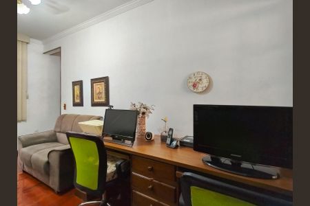 Casa à venda com 250m², 4 quartos e 2 vagas Casa à venda com 250m², 4 quartos e 2 vagasQuarto 1