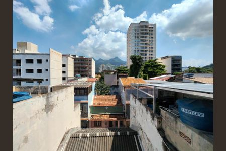 Casa à venda com 250m², 4 quartos e 2 vagas Casa à venda com 250m², 4 quartos e 2 vagasVista do Terraço