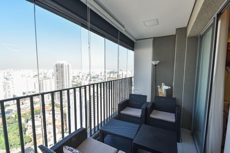 Apartamento para alugar com 75m², 1 quarto e 1 vaga Apartamento para alugar com 75m², 1 quarto e 1 vagaVaranda
