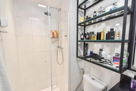 Apartamento para alugar com 75m², 1 quarto e 1 vaga Apartamento para alugar com 75m², 1 quarto e 1 vagaBanheiro da suíte