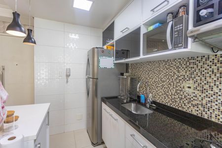 Apartamento à venda com 47m², 2 quartos e 1 vagaCozinha 