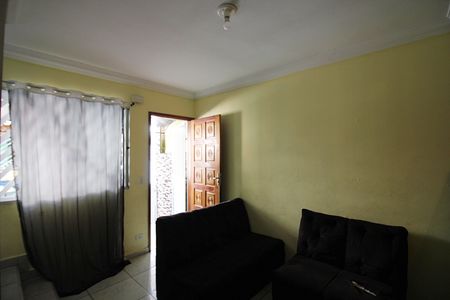 Sala  de casa à venda com 1 quarto, 170m² em Condomínio Maracanã, Santo André