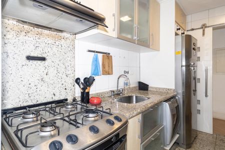Apartamento à venda com 68m², 3 quartos e 2 vagasCozinha