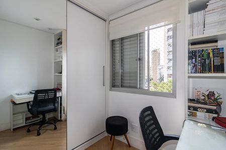 Apartamento à venda com 68m², 3 quartos e 2 vagasQuarto 2