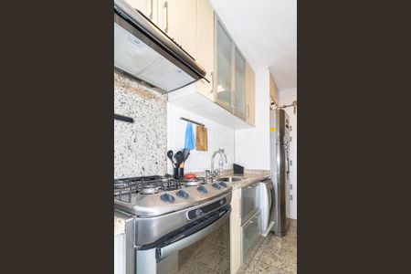 Apartamento à venda com 68m², 3 quartos e 2 vagasCozinha