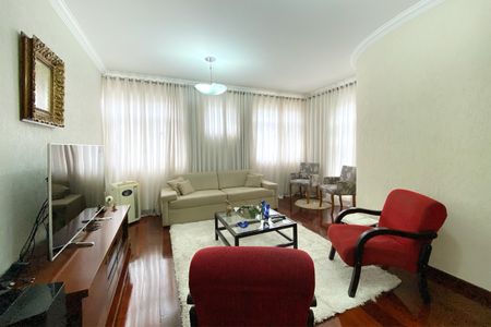 Apartamento à venda com 125m², 3 quartos e 2 vagasSala