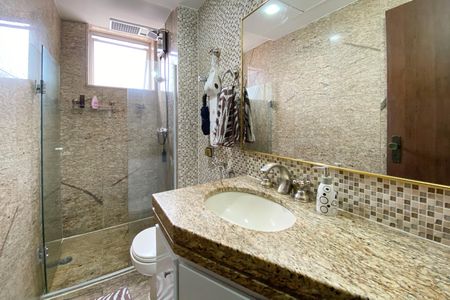 Apartamento à venda com 125m², 3 quartos e 2 vagasBanheiro