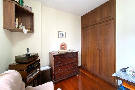 Apartamento à venda com 125m², 3 quartos e 2 vagasQuarto 3