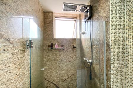Apartamento à venda com 125m², 3 quartos e 2 vagasBanheiro