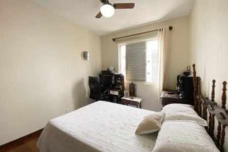 Apartamento à venda com 125m², 3 quartos e 2 vagasQuarto 2