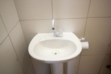 Apartamento para alugar com 69m², 2 quartos e 1 vaga Apartamento para alugar com 69m², 2 quartos e 1 vagaBanheiro