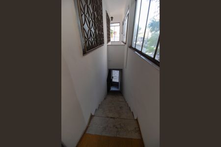 Casa à venda com 210m², 5 quartos e 1 vaga