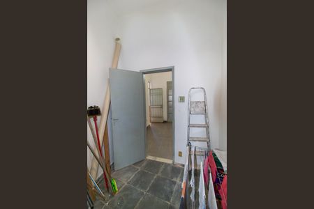 Casa à venda com 210m², 5 quartos e 1 vaga