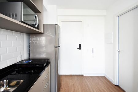 Studio para alugar com 28m², 1 quarto e sem vaga Studio para alugar com 28m², 1 quarto e sem vagacozinha