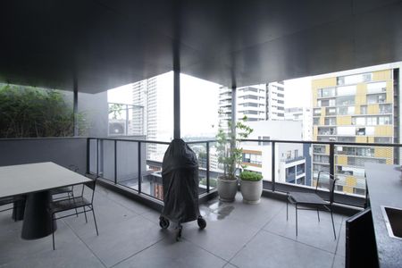 Apartamento à venda com 150m², 1 quarto e 1 vaga Apartamento à venda com 150m², 1 quarto e 1 vagaTerraço