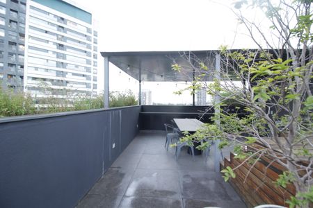 Apartamento à venda com 150m², 1 quarto e 1 vaga Apartamento à venda com 150m², 1 quarto e 1 vagaTerraço