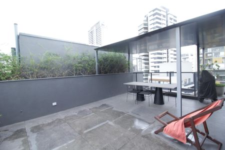 Apartamento à venda com 150m², 1 quarto e 1 vaga Apartamento à venda com 150m², 1 quarto e 1 vagaTerraço