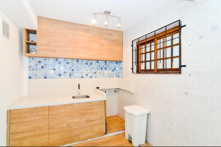 Casa à venda com 205m², 2 quartos e 2 vagasÁrea de Serviço 