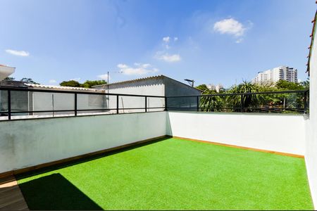 Casa à venda com 205m², 2 quartos e 2 vagasVaranda 