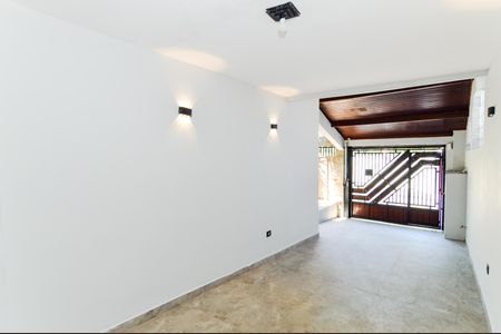 Casa à venda com 205m², 2 quartos e 2 vagasGaragem
