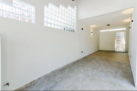 Casa à venda com 205m², 2 quartos e 2 vagasGaragem