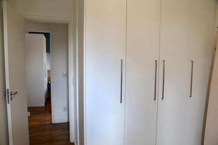 Apartamento à venda com 106m², 3 quartos e 2 vagasQuarto 2