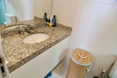Apartamento à venda com 106m², 3 quartos e 2 vagasBanheiro 1