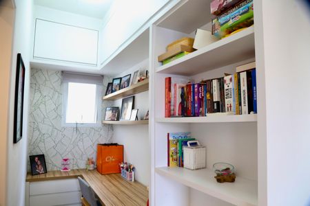 Apartamento à venda com 106m², 3 quartos e 2 vagasEscritório