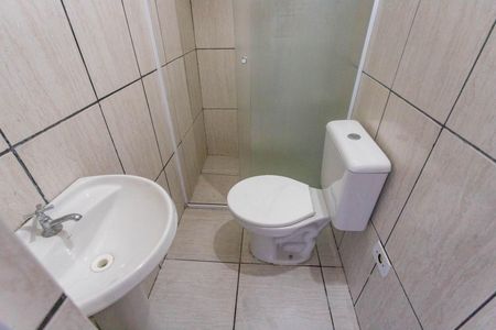 Casa para alugar com 36m², 1 quarto e sem vaga Casa para alugar com 36m², 1 quarto e sem vagaBanheiro