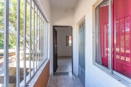 Casa para alugar com 36m², 1 quarto e sem vaga Casa para alugar com 36m², 1 quarto e sem vagaEntrada