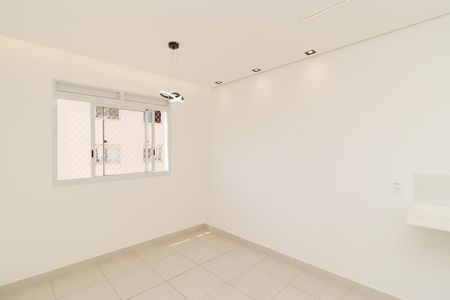 Sala de apartamento para alugar com 2 quartos, 32m² em Parque Novo Mundo, São Paulo