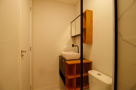Apartamento para alugar com 32m², 2 quartos e sem vaga Apartamento para alugar com 32m², 2 quartos e sem vagaBanheiro