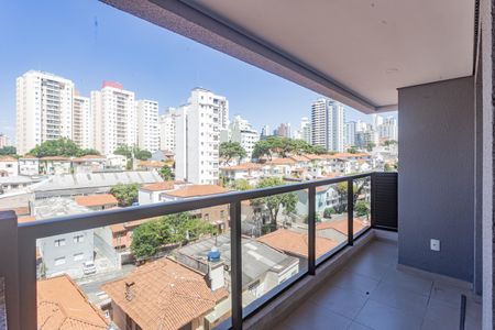 Apartamento à venda com 57m², 2 quartos e 1 vaga Apartamento à venda com 57m², 2 quartos e 1 vagaVaranda