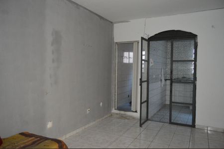 Quarto de casa para alugar com 1 quarto, 40m² em Veloso, Osasco