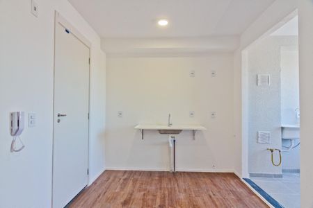 Apartamento para alugar com 32m², 2 quartos e sem vaga Apartamento para alugar com 32m², 2 quartos e sem vagaSala e cozinha