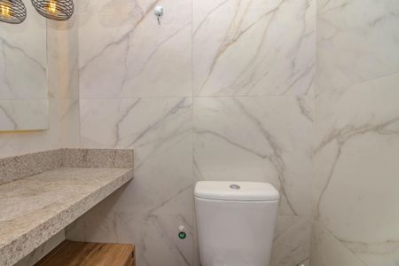 Apartamento à venda com 74m², 2 quartos e 1 vaga Apartamento à venda com 74m², 2 quartos e 1 vagaBanheiro Social