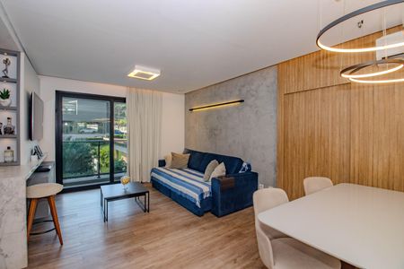 Sala de apartamento à venda com 2 quartos, 74m² em Petrópolis, Porto Alegre