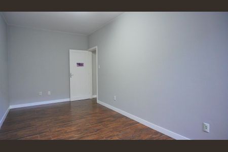 Apartamento à venda com 77m², 2 quartos e 1 vagaQuarto 1