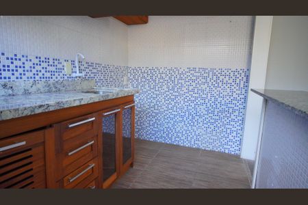 Apartamento à venda com 77m², 2 quartos e 1 vagaCozinha 