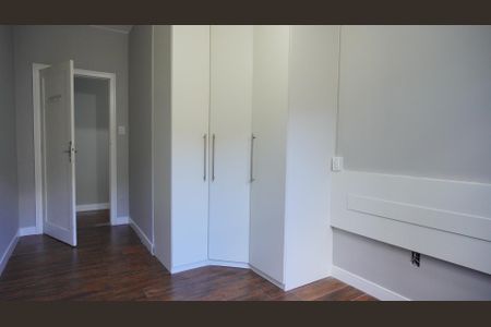 Apartamento à venda com 77m², 2 quartos e 1 vagaQuarto 2