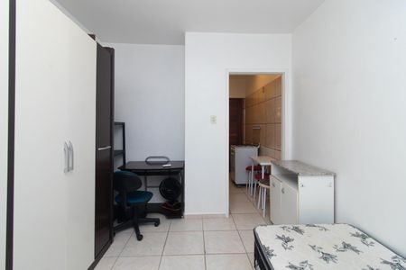 Sala/Quarto de apartamento para alugar com 1 quarto, 20m² em Centro Histórico, Porto Alegre