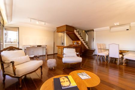 Apartamento para alugar com 190m², 3 quartos e 2 vagasSala