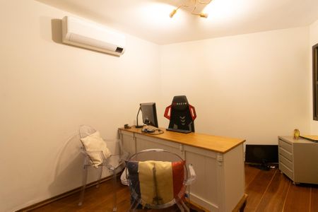 Apartamento para alugar com 190m², 3 quartos e 2 vagasQuarto 3/Escritorio