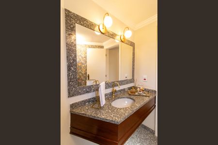 Apartamento para alugar com 190m², 3 quartos e 2 vagasLavabo